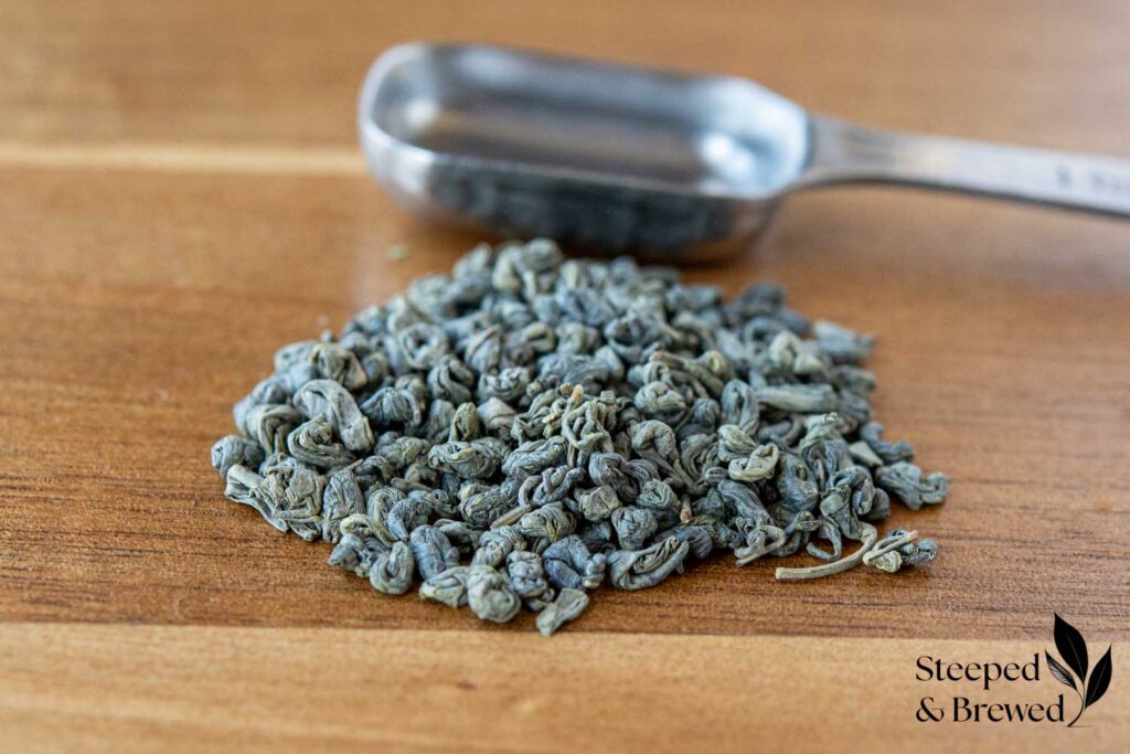 4 grams of gunpowder green tea