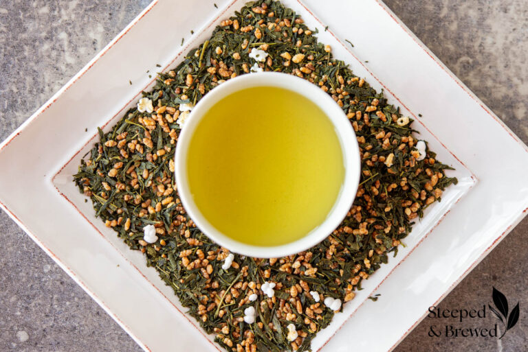 Genmaicha tea leaves and liquor